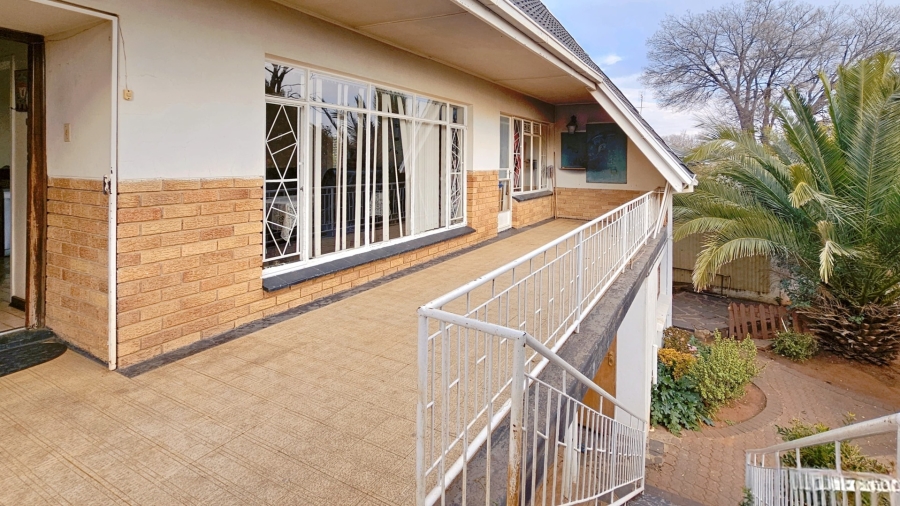 3 Bedroom Property for Sale in Generaal De Wet Free State